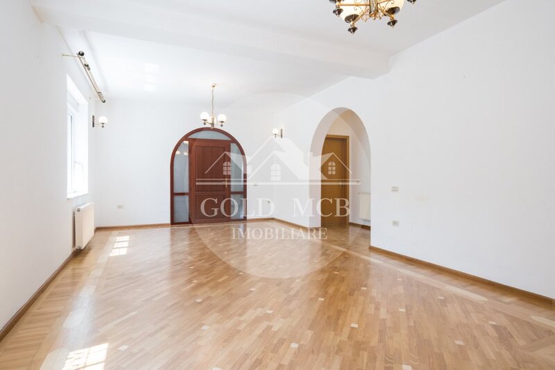 1 Mai- Chibrit- Vila pentru doua familii